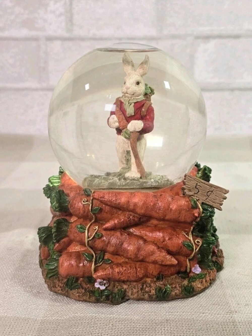 Easter Rabbit Musical Snow Globe Bunny & Carrots ~ Here Comes Peter Cottontail